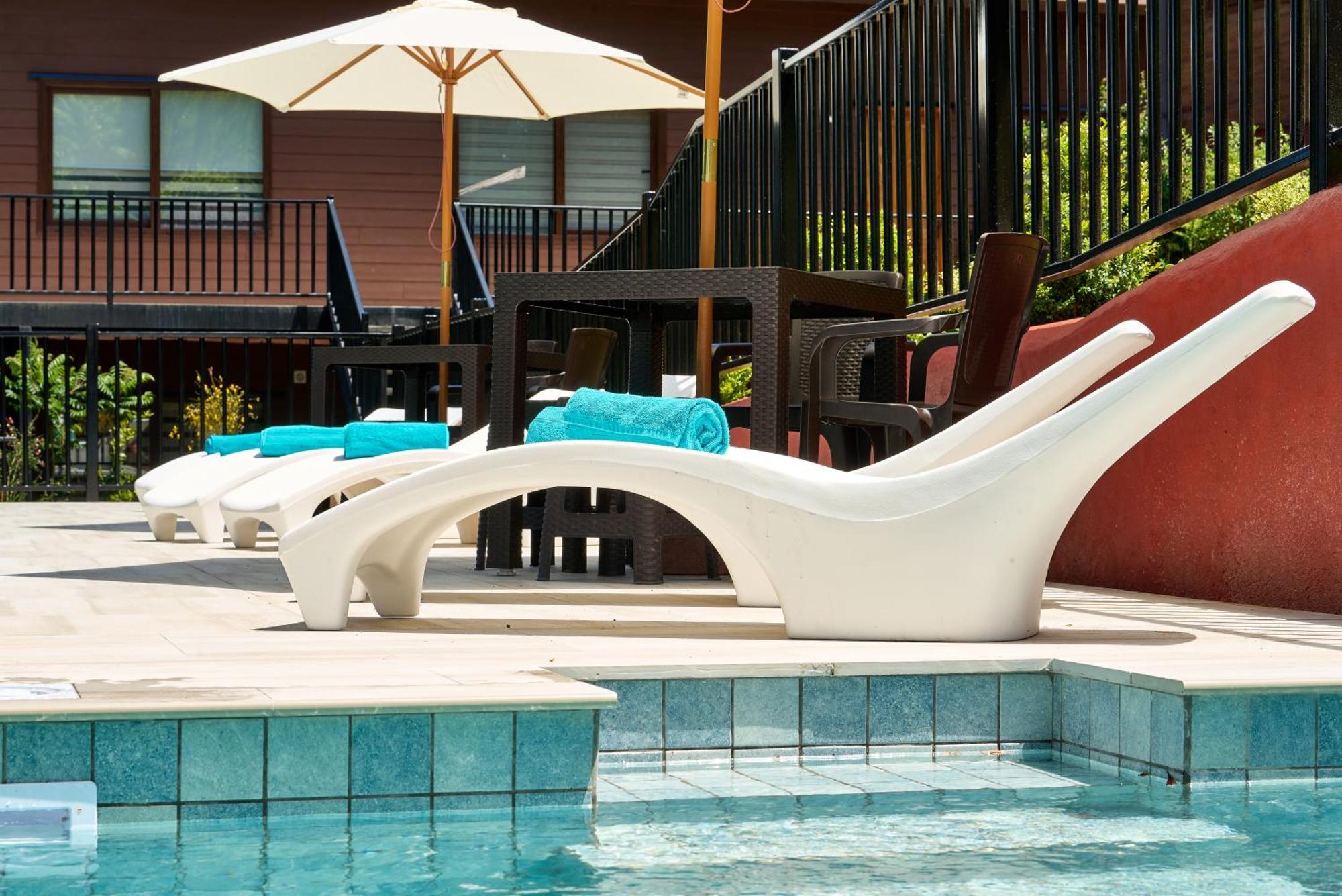 Mirabosque New Aparments 4 *